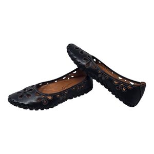 Spring Step Black Leather Floral Laser Cutout Flats - Size 38 (US 7.5-8)